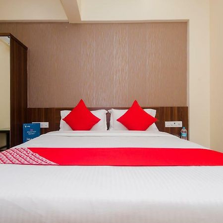 Hotel Park Inn Vasai Exterior photo